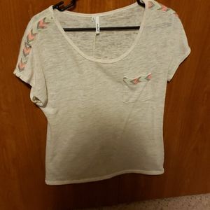 Maurices beige top with Chevron accent & pocket